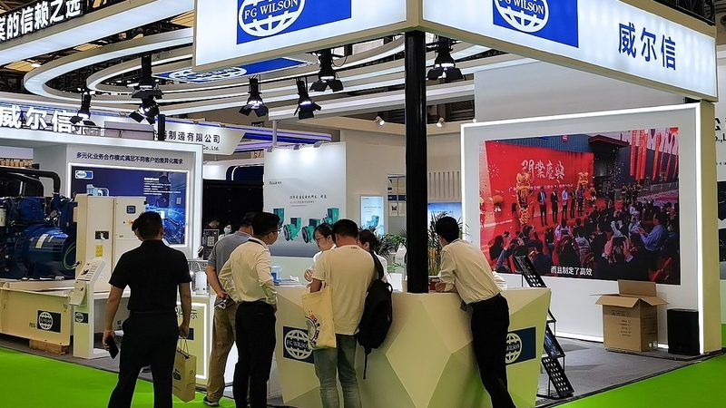 户外耐候写真喷绘：如何打造经久耐用的展示效果